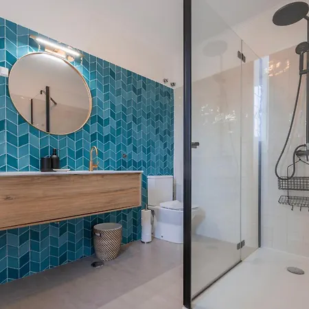 Charming And Bright Townhouse 3bdr By Lovelystay 아파트 리스본