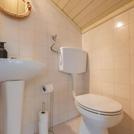 Charming And Bright Townhouse 3bdr By Lovelystay * 리스본