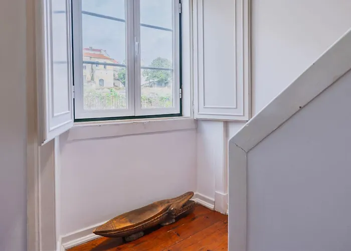 Charming And Bright Townhouse 3bdr By Lovelystay アパート リスボン